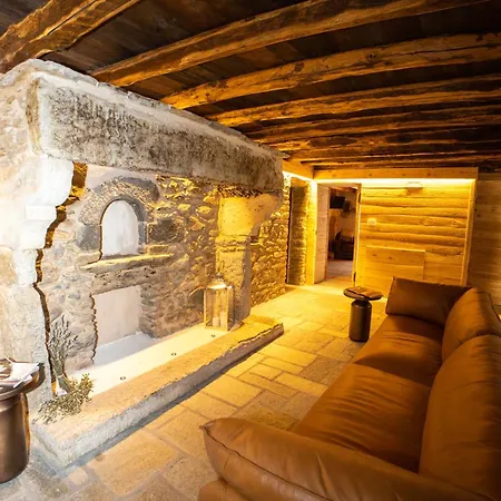 Mansio 1695 D'hotes בית הארחה